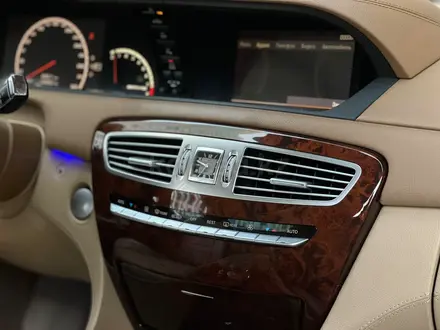 Mercedes-Benz CL 63 AMG 2008 года за 15 000 000 тг. в Астана – фото 19