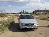 Volkswagen Passat 1994 годаfor900 000 тг. в Актау