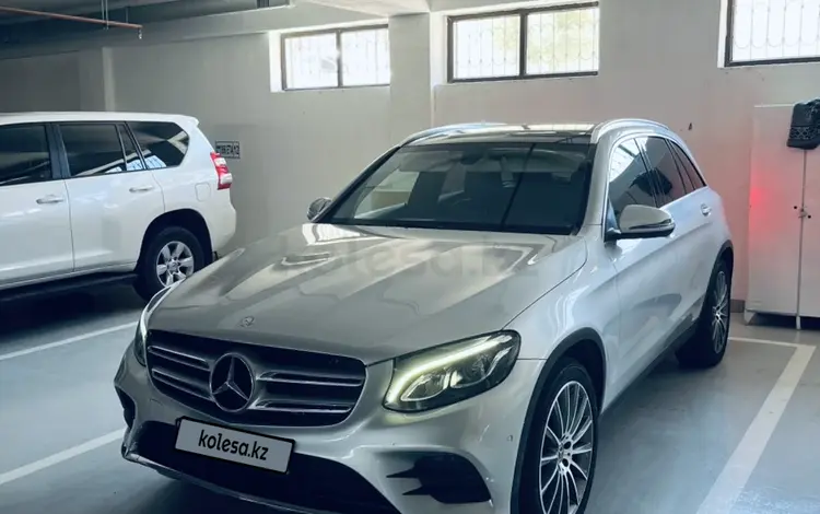 Mercedes-Benz GLC 250 2016 годаfor18 000 000 тг. в Актау