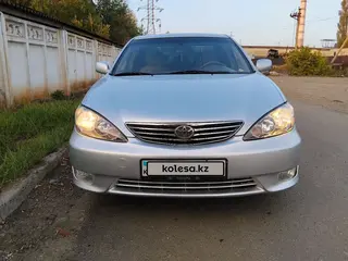 Toyota Camry, 2005