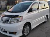 Toyota Alphard 2004 года за 7 200 000 тг. в Астана