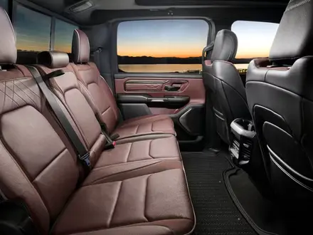 RAM 1500 Limited 2026 года за 63 500 000 тг. в Алматы – фото 2