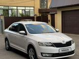 Skoda Rapid 2014 года за 4 500 000 тг. в Уральск – фото 3