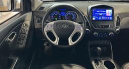 Hyundai Tucson 2013 годаүшін7 350 000 тг. в Астана – фото 4