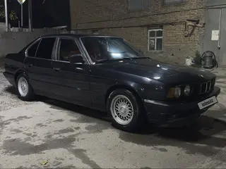 BMW 5 Series, 1990