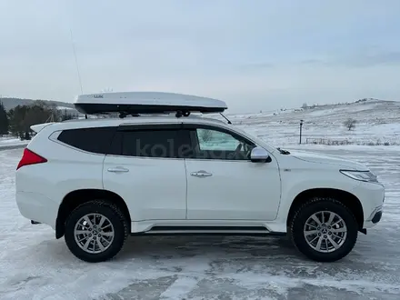 Mitsubishi Montero Sport 2019 года за 18 000 000 тг. в Петропавловск – фото 3