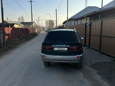 Toyota Ipsum 1997 года за 3 200 000 тг. в Алматы – фото 3