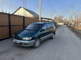 Toyota Ipsum 1997 года за 3 200 000 тг. в Алматы