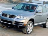 Volkswagen Touareg 2005 года за 100 000 тг. в Астана