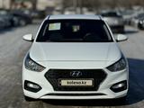 Hyundai Accent 2019 года за 7 300 000 тг. в Актобе – фото 2