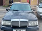 Mercedes-Benz E 230 1990 года за 1 200 000 тг. в Астана