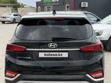 Hyundai Santa Fe 2019 годаүшін11 000 000 тг. в Актау – фото 3