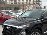 Hyundai Santa Fe 2019 годаүшін11 000 000 тг. в Актау – фото 2