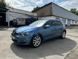 Volkswagen Golf 2013 года за 7 300 000 тг. в Астана