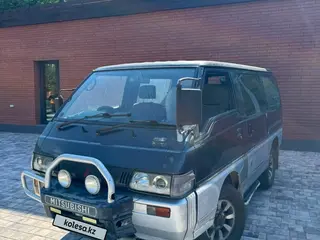 Mitsubishi Delica