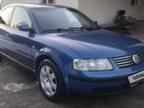 Volkswagen Passat 1998 годаүшін2 300 000 тг. в Алматы