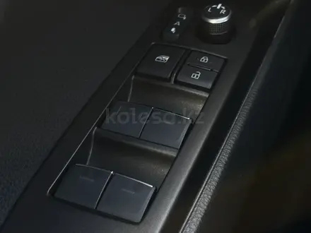 Toyota Camry 2023 года за 16 000 000 тг. в Актау – фото 14