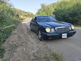 Mercedes-Benz E 230 1997 года за 2 500 000 тг. в Шымкент – фото 2