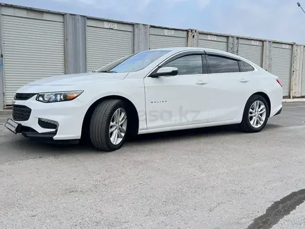 Chevrolet Malibu 2017 года за 6 200 000 тг. в Астана – фото 2