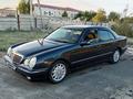 Mercedes-Benz E 240 2000 года за 3 900 000 тг. в Аральск – фото 2