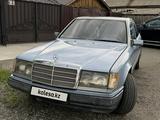 Mercedes-Benz E 260 1992 годаүшін1 600 000 тг. в Усть-Каменогорск