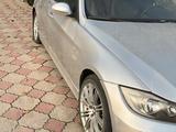 BMW 330 2008 года за 2 500 000 тг. в Алматы – фото 3