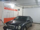 Mercedes-Benz E 240 1999 годаfor3 000 000 тг. в Тараз – фото 2