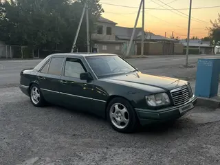 Mercedes-Benz E 280