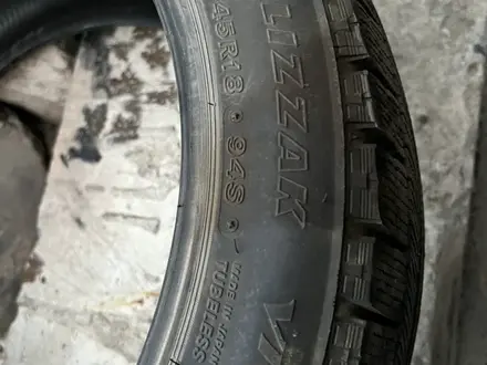 Bridgestone blizzak vrx за 250 000 тг. в Алматы – фото 4