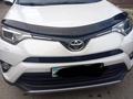 Toyota RAV4 2019 года за 15 500 000 тг. в Семей – фото 2