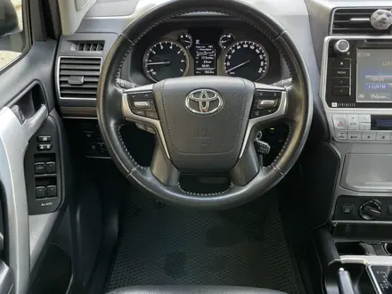 Toyota Land Cruiser Prado 2019 года за 25 500 000 тг. в Актау