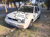Volkswagen Golf 1996 годаүшін1 550 000 тг. в Алматы