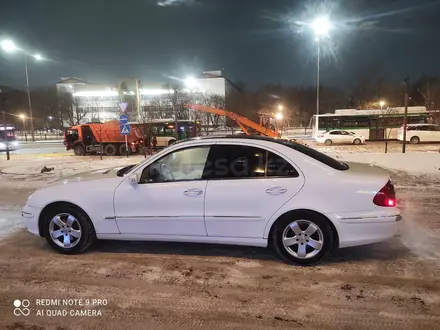 Mercedes-Benz E 240 2002 года за 6 000 000 тг. в Астана – фото 9