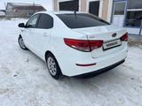 Kia Rio 2015 годаfor5 780 425 тг. в Актобе – фото 3