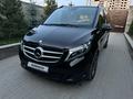 Mercedes-Benz V 250 2015 годаүшін26 500 000 тг. в Алматы – фото 17