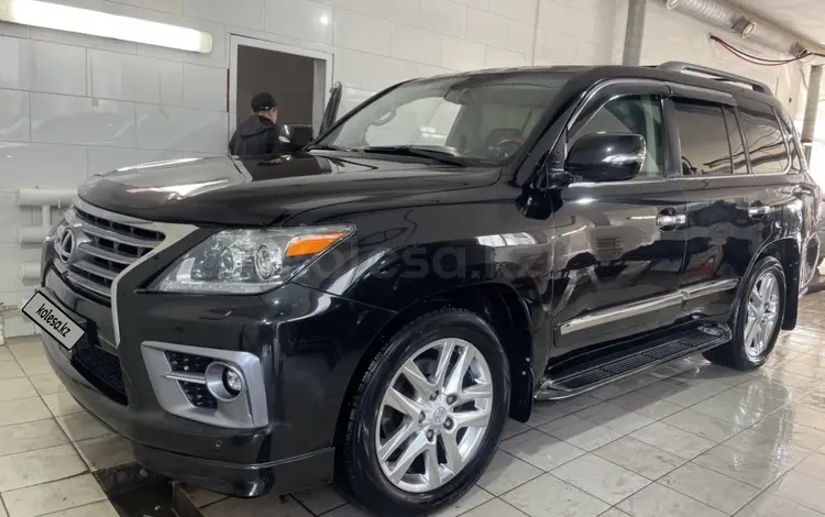 Lexus LX 570 2012 года за 25 000 000 тг. в Актобе