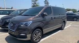 Hyundai Starex 2019 года за 15 500 000 тг. в Туркестан – фото 2