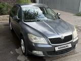Skoda Octavia 2011 года за 2 000 000 тг. в Алматы – фото 3