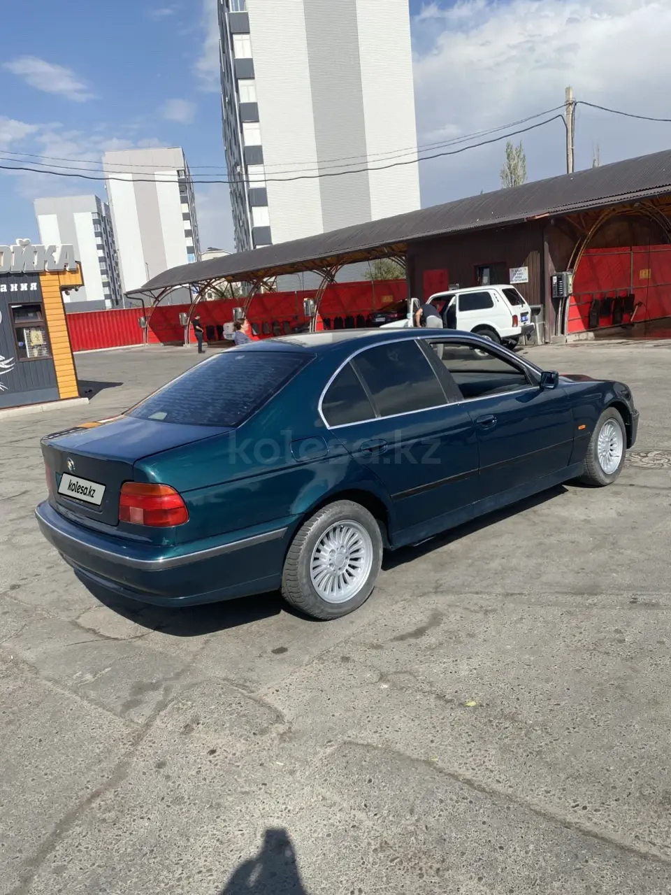 BMW 5 Series, 1998