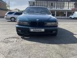 BMW 528 1998 года за 2 100 000 тг. в Тараз – фото 2