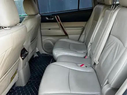 Toyota Highlander 2011 года за 12 500 000 тг. в Усть-Каменогорск – фото 7