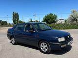 Volkswagen Vento 1992 года за 850 000 тг. в Тараз