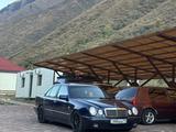 Mercedes-Benz E 320 1996 года за 2 600 000 тг. в Есик – фото 2