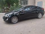 Hyundai Elantra 2014 года за 5 400 000 тг. в Уральск – фото 2
