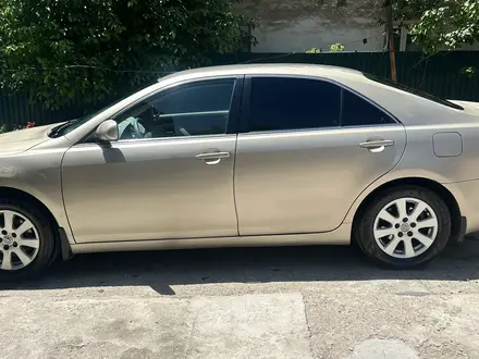 Toyota Camry 2007 года за 4 900 000 тг. в Шымкент – фото 3