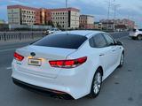 Kia Optima 2018 года за 4 100 000 тг. в Атырау – фото 2
