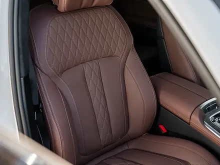 BMW X7 XDrive 40i 2025 года за 89 757 038 тг. в Астана – фото 11