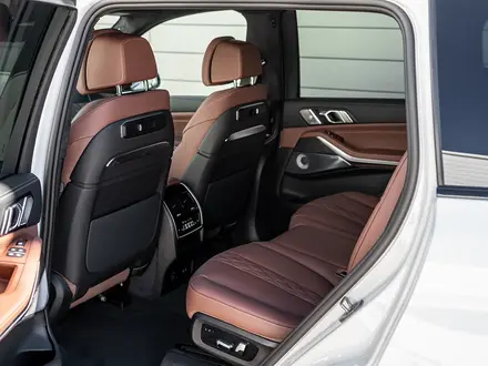 BMW X7 XDrive 40i 2025 года за 89 757 038 тг. в Астана – фото 8
