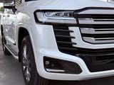 Toyota Land Cruiser Premium+ 2025 года за 68 000 000 тг. в Семей – фото 4