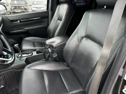 Toyota Hilux 2018 года за 17 900 000 тг. в Атырау – фото 11